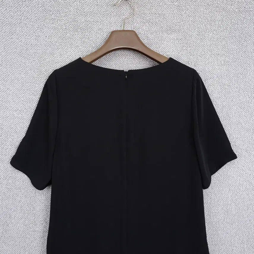 [SOLD OUT] 데일리룩 여성 촤르르 폴리 반팔 원피스 L