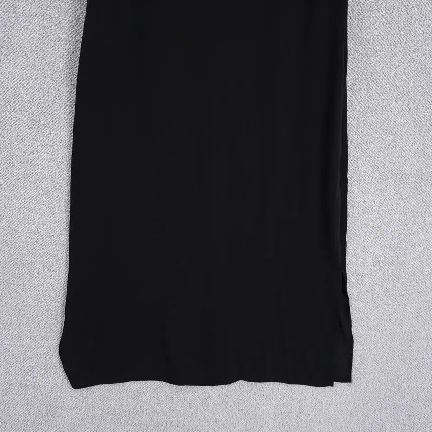 [SOLD OUT] 데일리룩 여성 촤르르 폴리 반팔 원피스 L