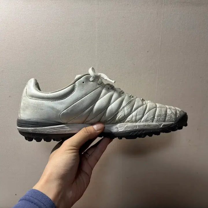 [SOLD OUT] [265] 아슬레타 A005 TF 풋살화