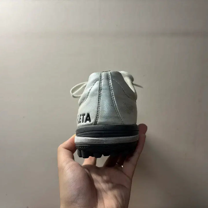[SOLD OUT] [265] 아슬레타 A005 TF 풋살화