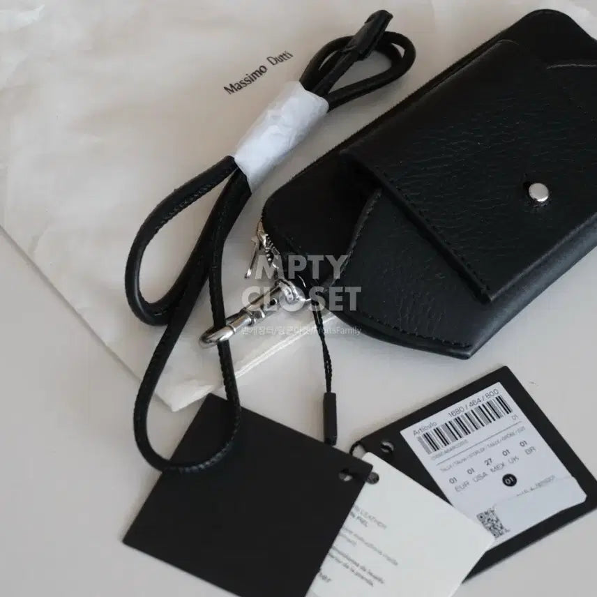 [BUNJANG] Massimo Dutti Nappa Leather Sunglasses Case Wallet Necklace Black / 마시모두띠 나빠 레더 선글라스 목걸이 지갑 블랙