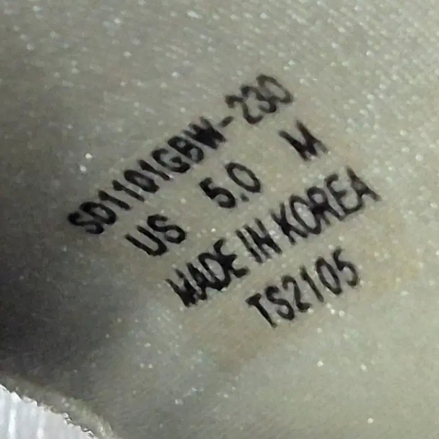 [BUNJANG] New Balance Slippers Black/White / 뉴발란스 슬리퍼 블랙/화이트