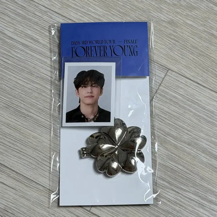 [BUNJANG] DAY6 Wonpil FOREVER YOUNG Rocket Pendant / DAY6 원필 FOREVER YOUNG 로켓 펜던트 (원가이하)