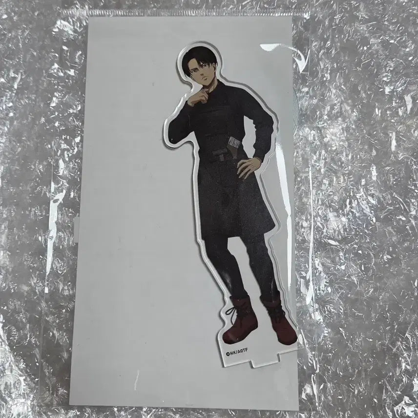 [BUNJANG] Attack on Titan Levi Acrylic Stand / 진격거 진격의 거인 리바이 아크릴 스탠드