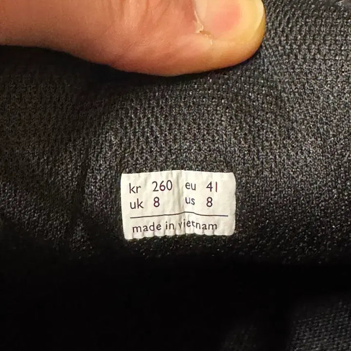 [BUNJANG] GRDS Balmoral 10 Trekking Shoes - Black / 그라더스 발모랄 10(트레킹화) 블랙 260