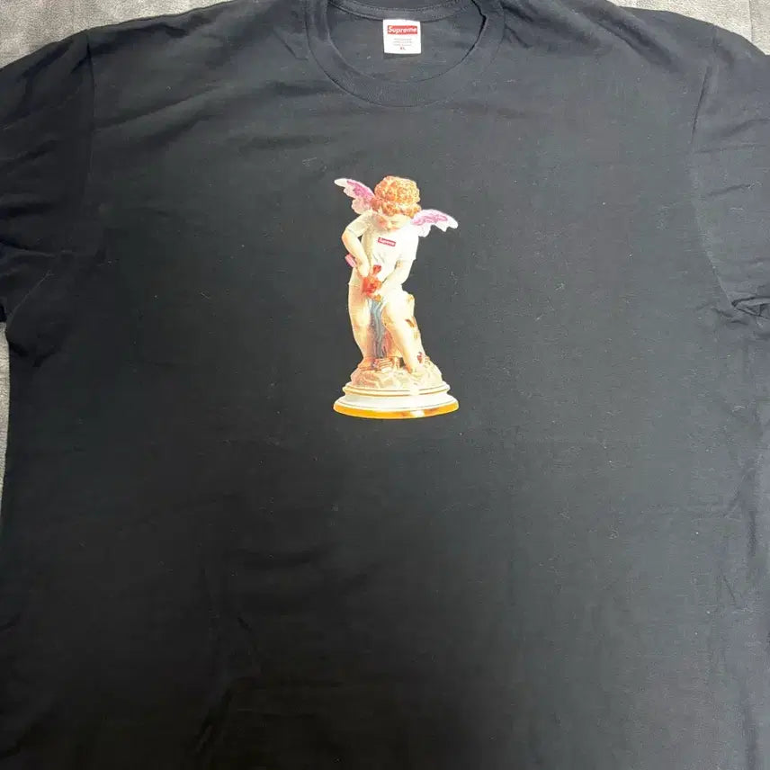 [BUNJANG] Supreme Cupid T-shirt XL / 슈프림 큐피트 반팔 XL