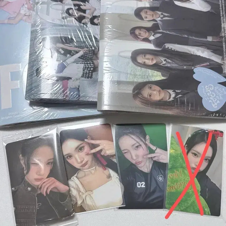 [SOLD OUT] 하츠투하츠 하투하 케타포 헬로라이브 점프업 주은+ 포토북 3장  일괄
