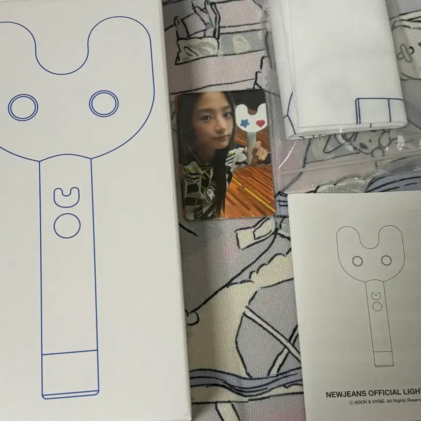 [SOLD OUT] 뉴진스 응원봉 빙키봉 (해린버전)