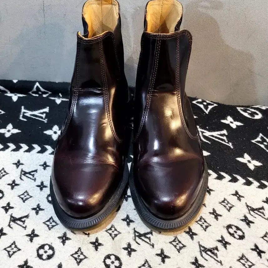 [BUNJANG] Dr. Martens Flora Chelsea Boots / 정품 닥터마틴 플로라 여성 첼시부츠