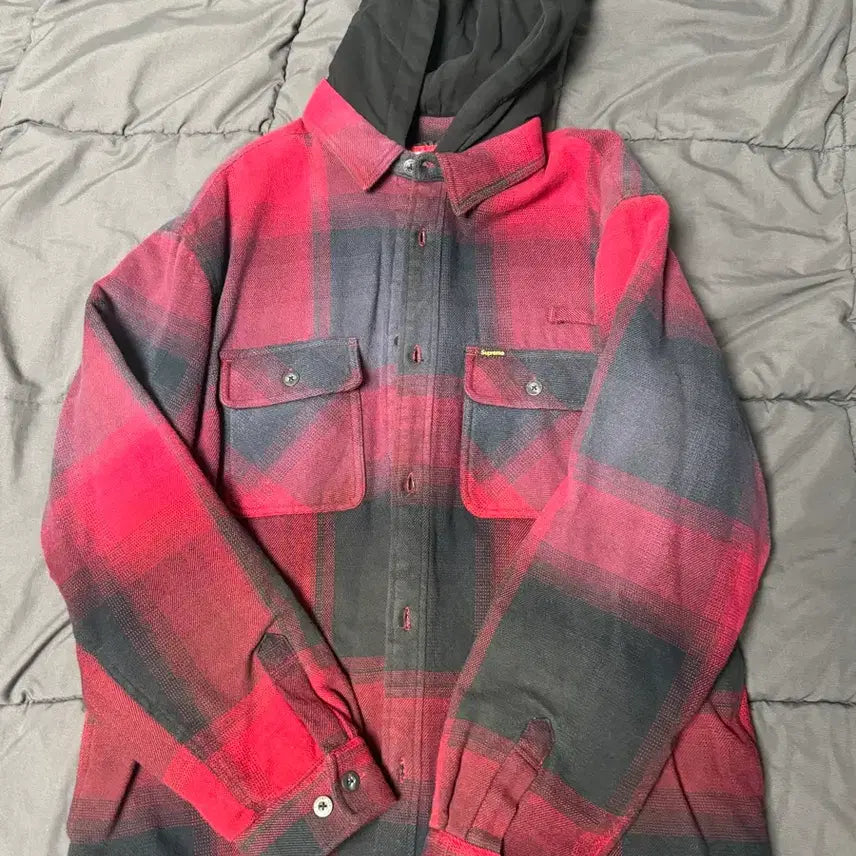 [BUNJANG] Supreme Quilted Lined Hood Flannel Shirt Red Plaid / ( 1회 착용 L )슈프림 퀼티드 라인드 후드 플란넬 셔츠 레드 플레이드