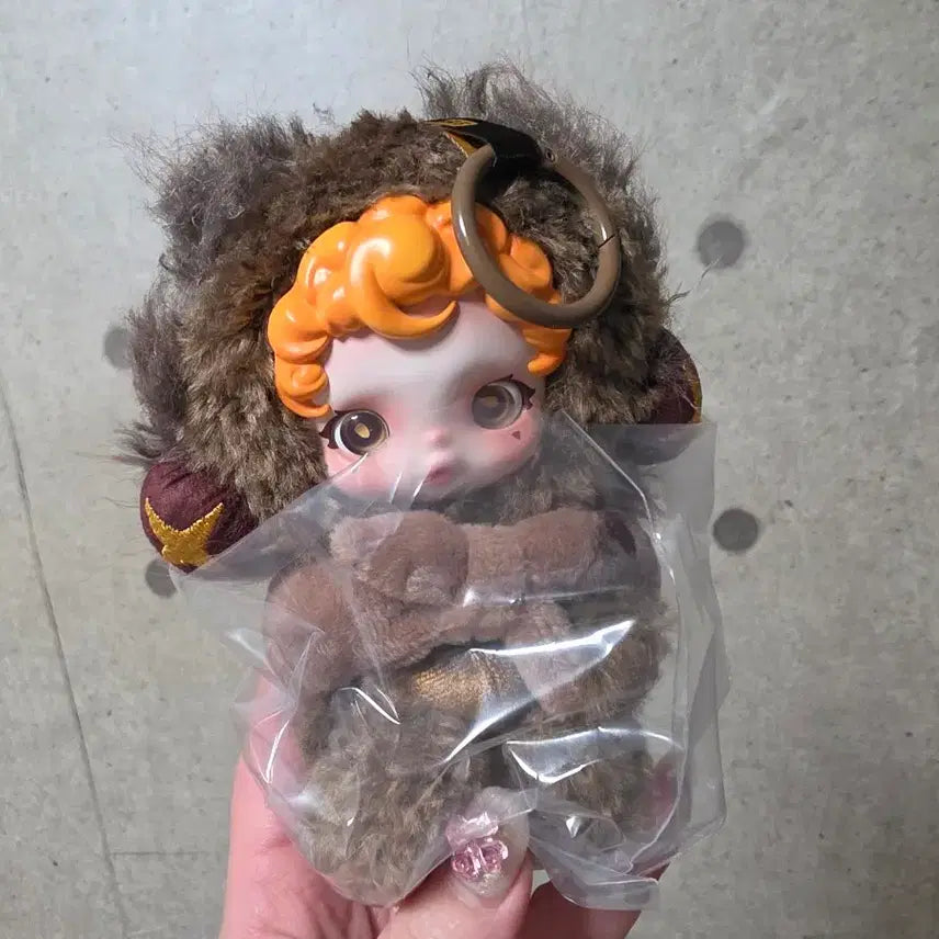 [BUNJANG] Pop Mart Skullpanda "Look For Me" Series Doll Keychain - Sly Chestnut / 팝마트 스컬판다 날 찾아봐 시리즈 인형 키링.교활한 밤톨