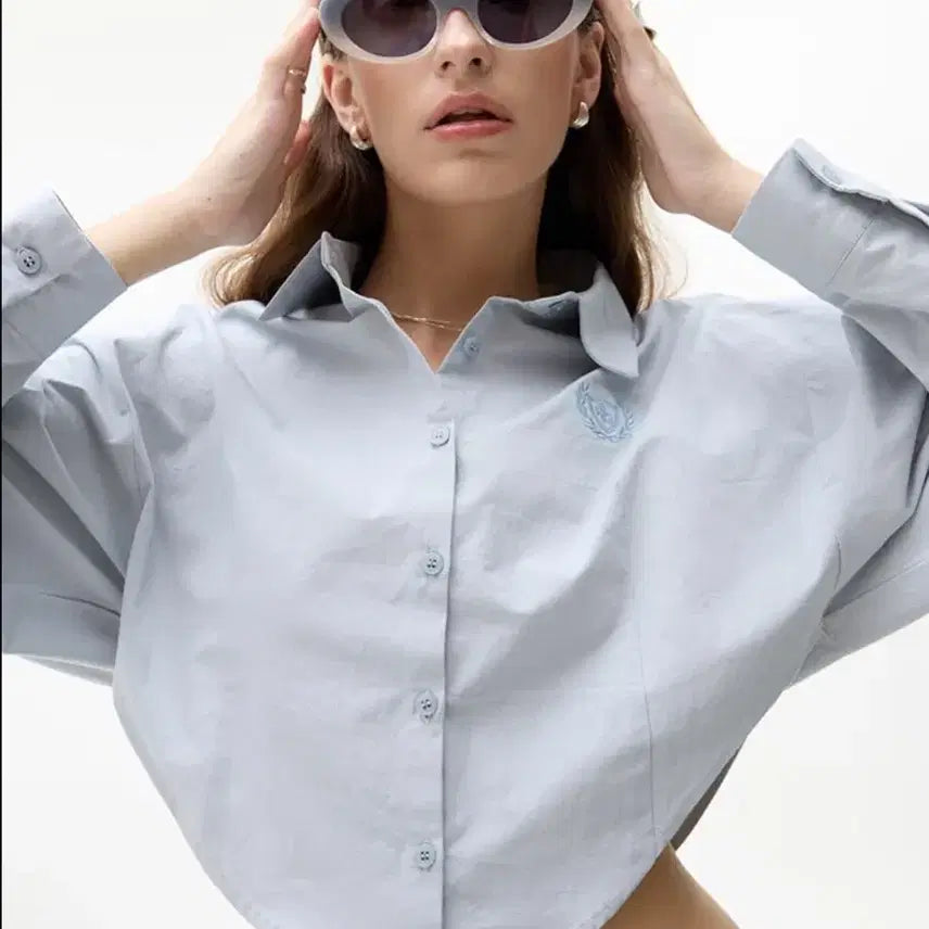 [BUNJANG] Latizen LK Crop Shirt Sky Blue / 라티젠 블루 크롭 셔츠 LK CROP SHIRT SKY BLUE
