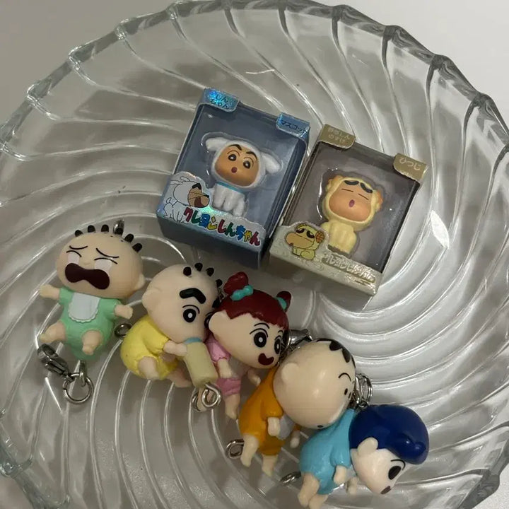 [BUNJANG] Crayon Shin-chan Version 1 Keyring Bundle Set / 마지막 가격내림))짱구 줄줄이 키링 버전1 풀셋