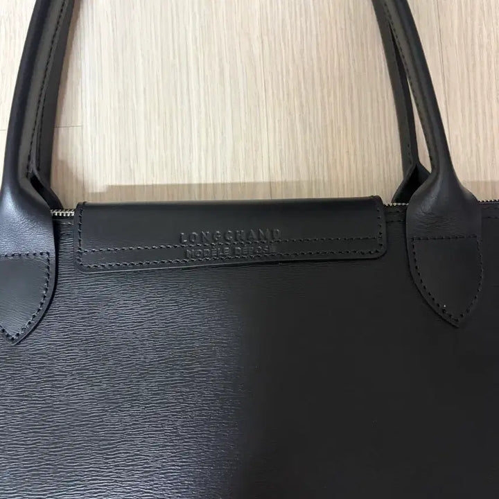 [SOLD OUT] 롱샴 르플리아쥬 시티 토트백 블랙 L
