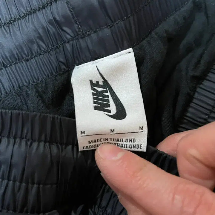 [BUNJANG] Nike Fear of God Nylon Track Pants (Side Button) M / 나이키 피어오브갓 사이드버튼 나일론 트랙팬츠 m 초판