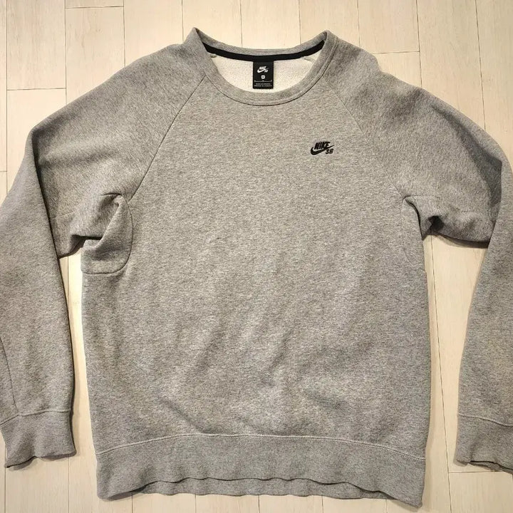 [BUNJANG] Nike SB Crewneck Sweatshirt Grey Size 100 / (매장정품)나이키 SB 맨투맨 100