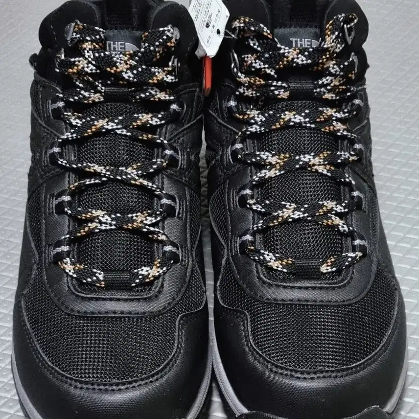 [BUNJANG] The North Face Apex Mountain Waterproof Hiking Boots / 노스페이스 에이팩스 마운틴 워터프루프 등산화(265)