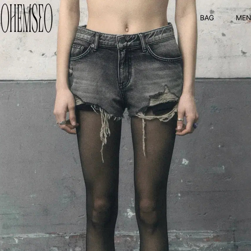 [BUNJANG] Bohemse Distressed Grey Denim Shorts / 보헤미안서울 보헴서 디스트로이드 그레이 데님 쇼츠 반바지