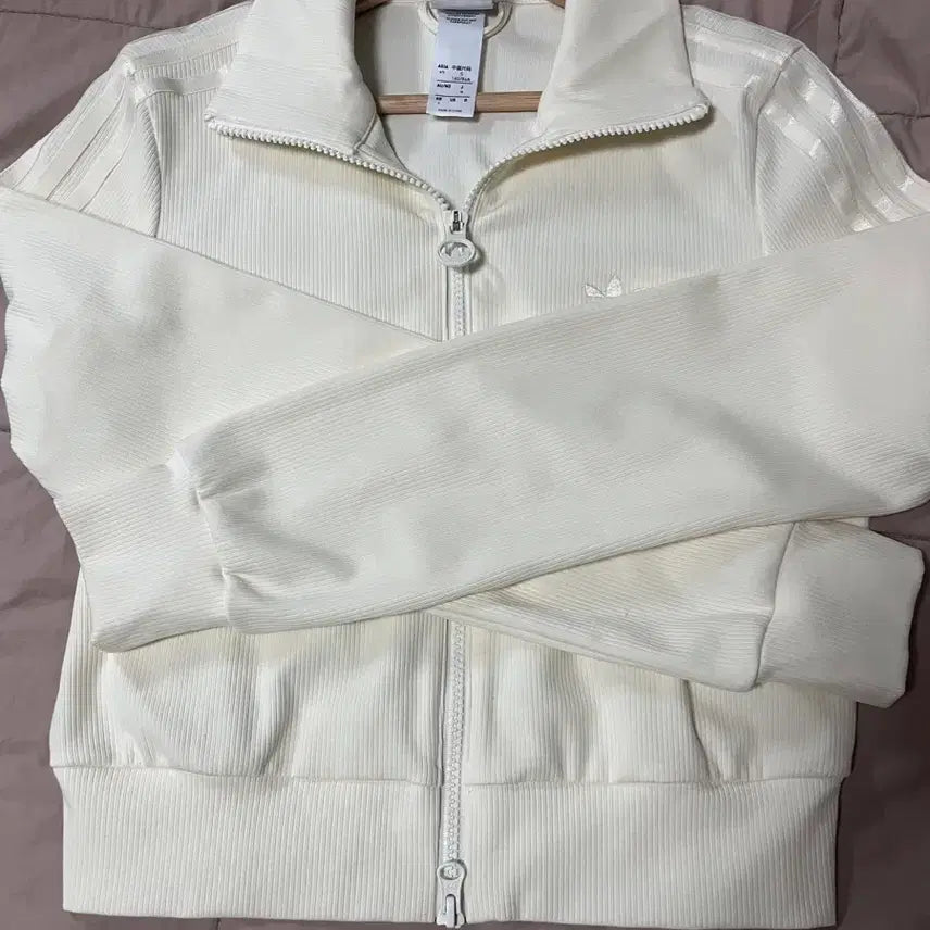 [SOLD OUT] 아디다스 크롭 져지