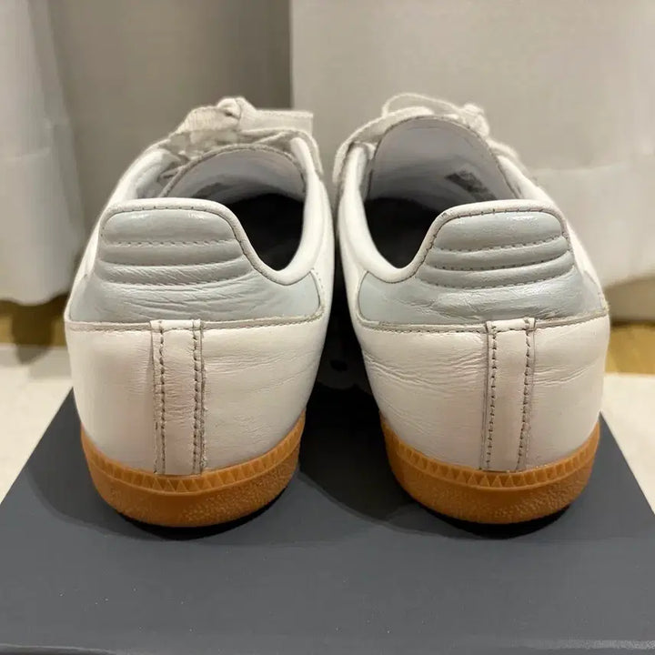 [BUNJANG] Adidas Samba Cloud White Sneakers / 아디다스 삼바 클라우드 화이트
