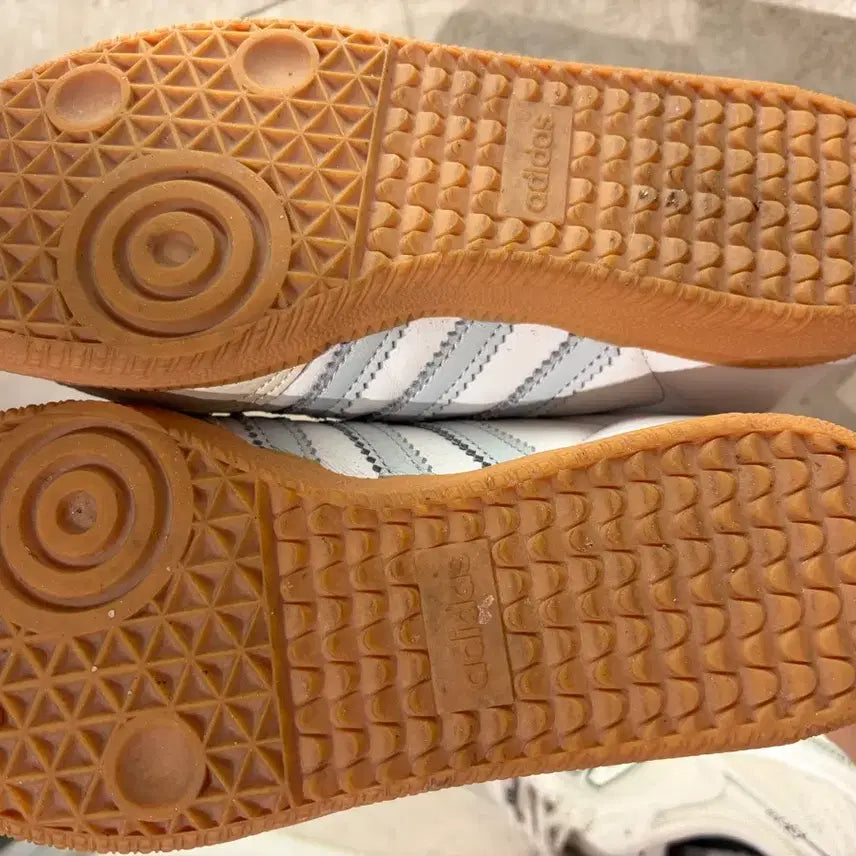 [BUNJANG] Adidas Samba Cloud White Sneakers / 아디다스 삼바 클라우드 화이트