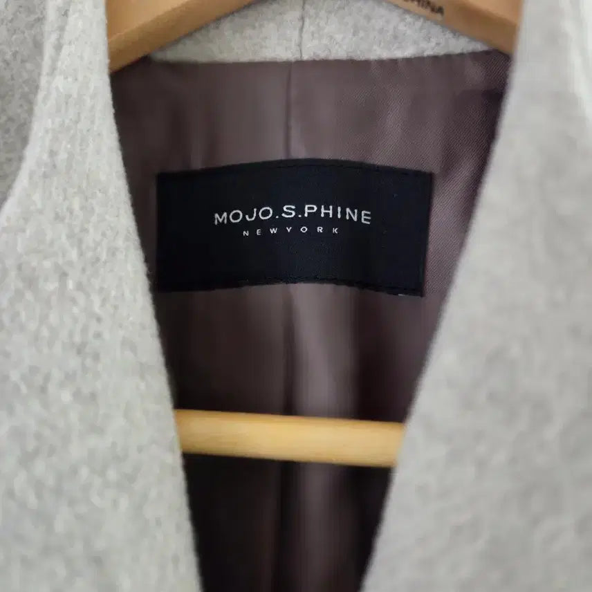 [BUNJANG] MOJO.S.PHINE New York Beige Double Button Blazer / MOJO.S.PHINE 뉴욕 베이지 더블 버튼 블레이저55