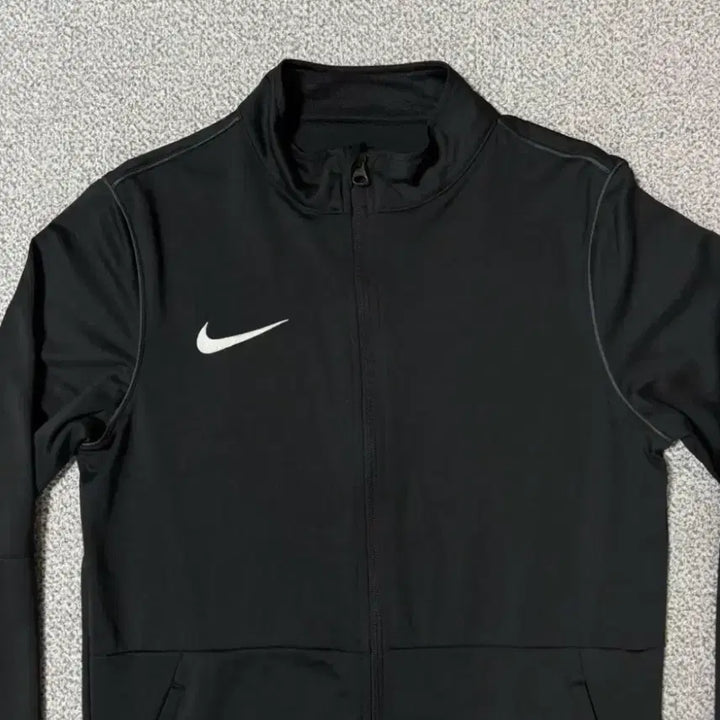[SOLD OUT] 나이키 드라이핏 집업