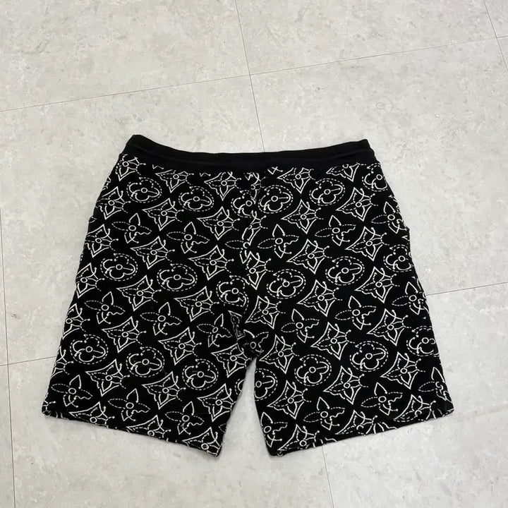 [BUNJANG] Louis Vuitton NBA Shorts 2XL / 루이비통 nba 반바지 2xl