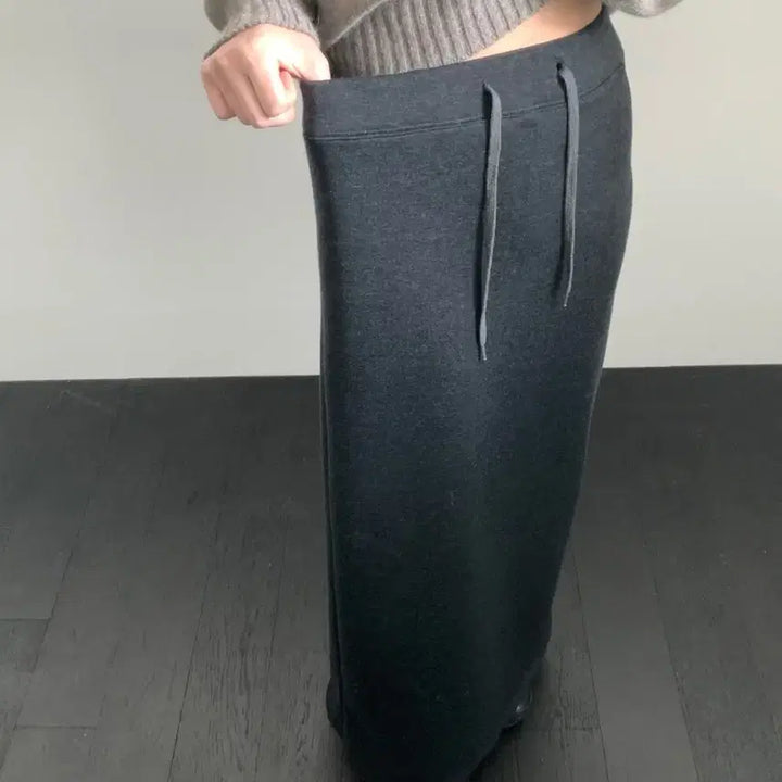 [BUNJANG] Shop Hour Long Skirt Charcoal Gray Banding / 샵아워 롱 스커트 차콜 그레이 밴딩