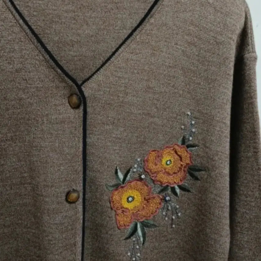 [BUNJANG] IZAX VALENTINO Cardigan / IZAX VALENTINO 가디건