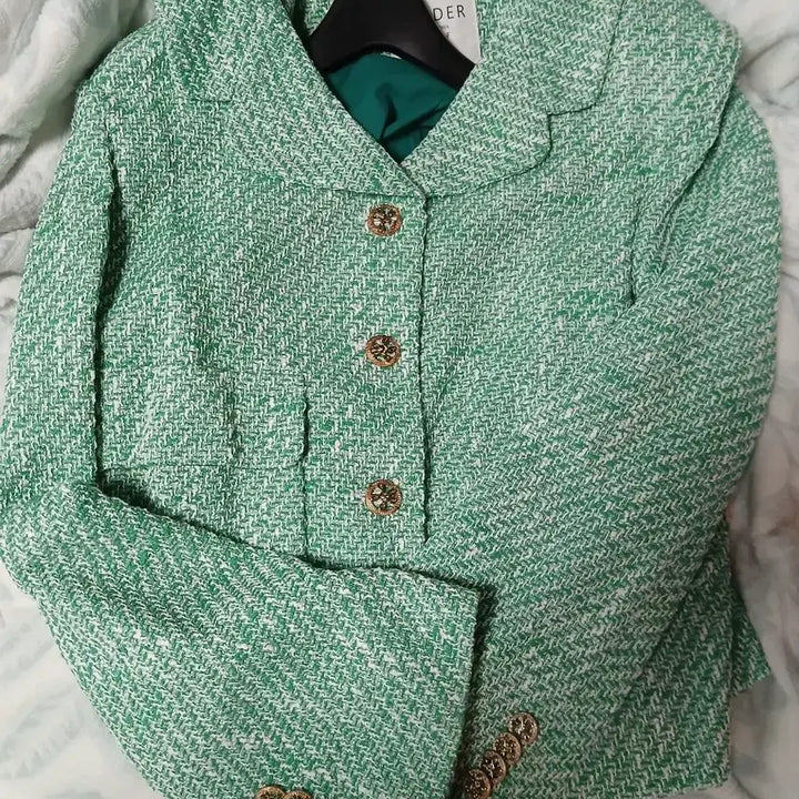 [SOLD OUT] 헬더 트위드 자켓 그린