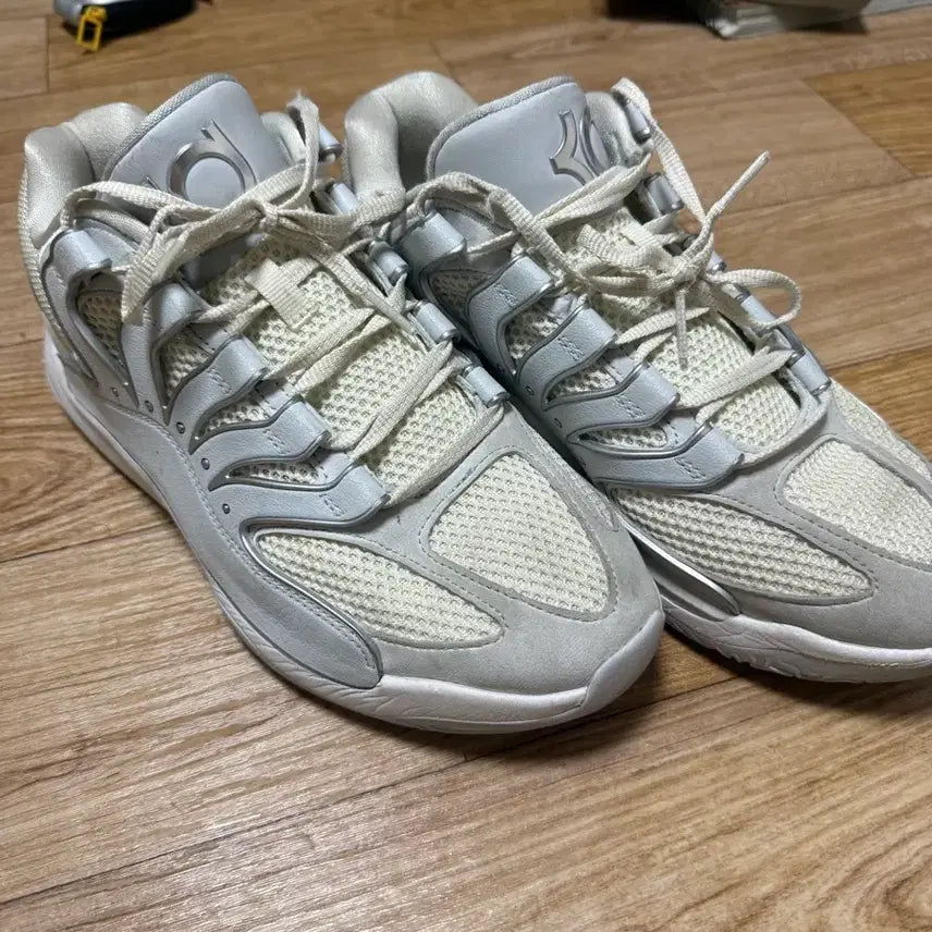 [BUNJANG] K-D18 Basketball Shoes Size 275 / Kd18 275