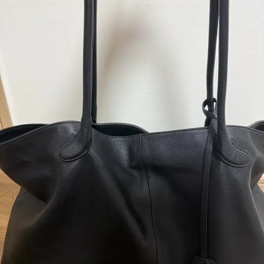 [BUNJANG] LOW CLASSIC Harry Cotton Tote Bag Leather Black / 로우클래식 해리콧 토트백 가방 레더블랙