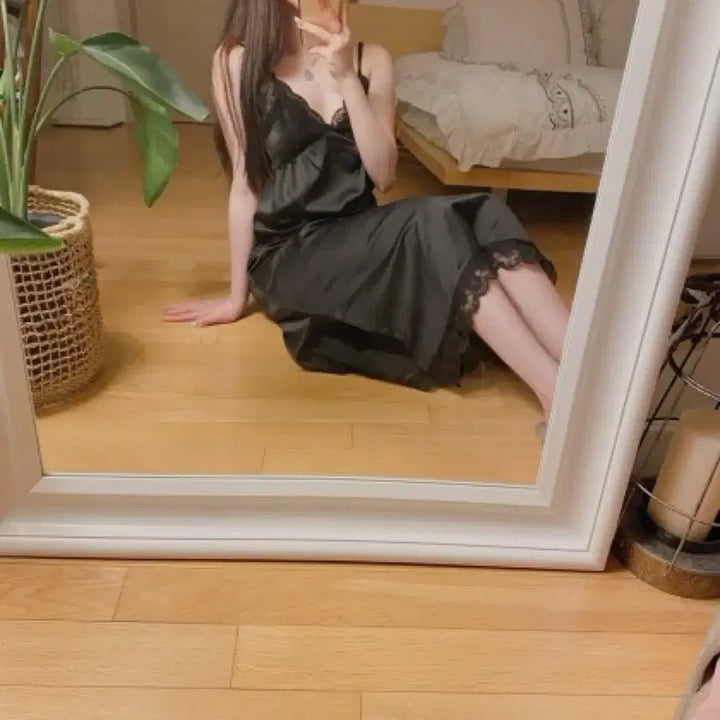 [BUNJANG] Mayyun Vintage Lace Long Slip Dress / 메이윤 빈티지그린/ 블랙 레이스 롱 슬립 원피스