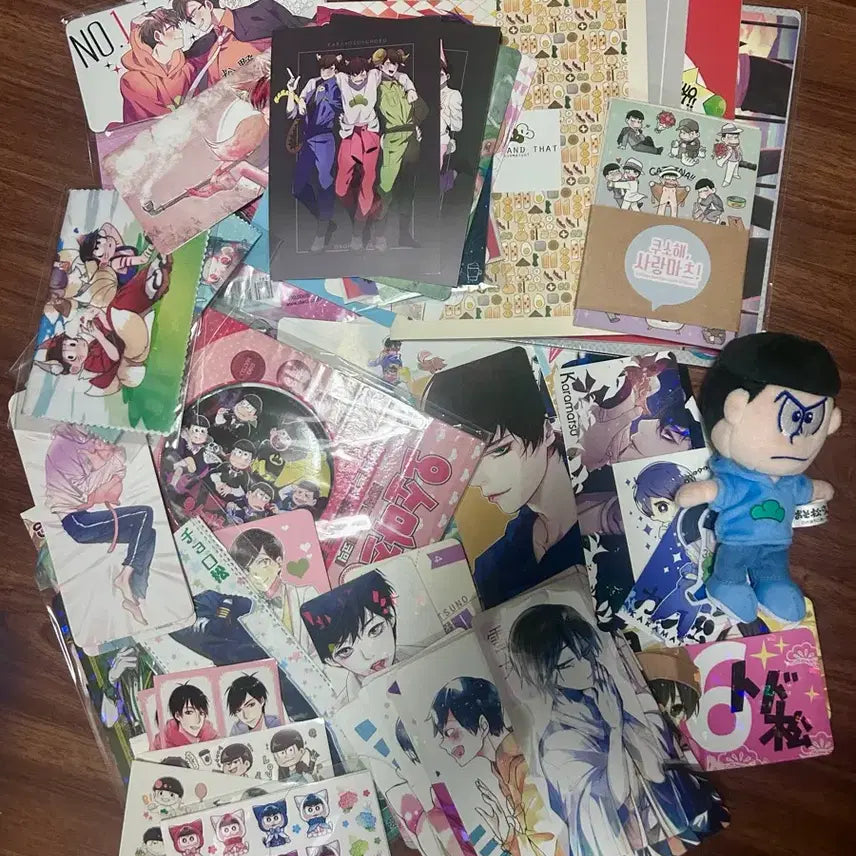 [BUNJANG] Osomatsu-san Assorted Goods Bundle / 오소마츠상 굿즈 모음