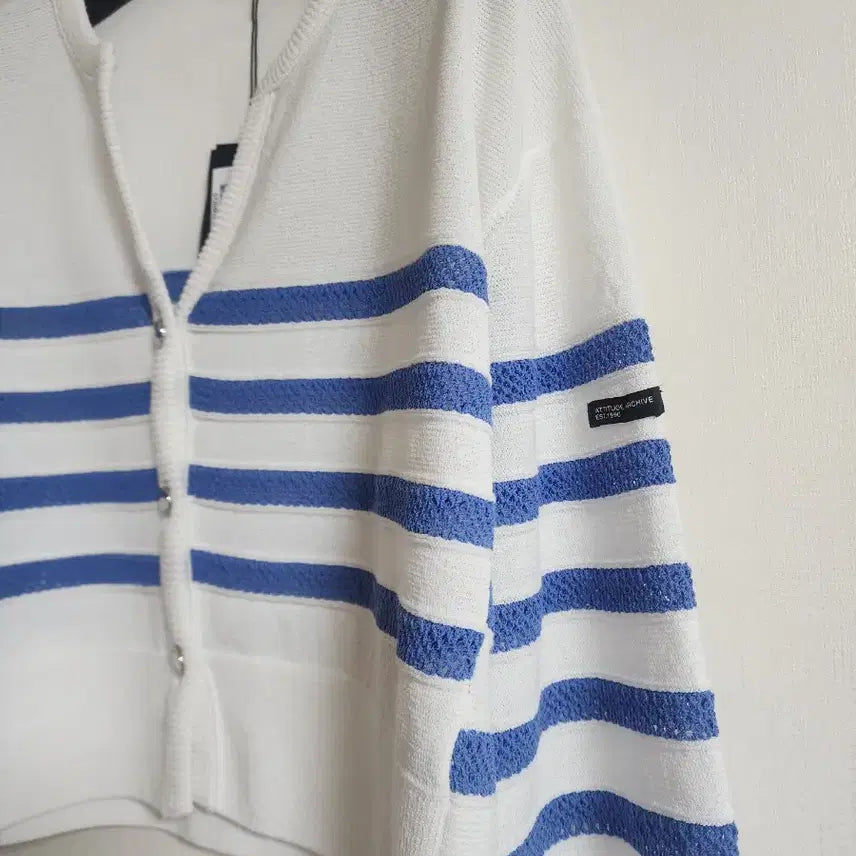 [SOLD OUT] (새상품) 시스템 크로셰 스트라이프 가디건 봄여름 가디건 한섬