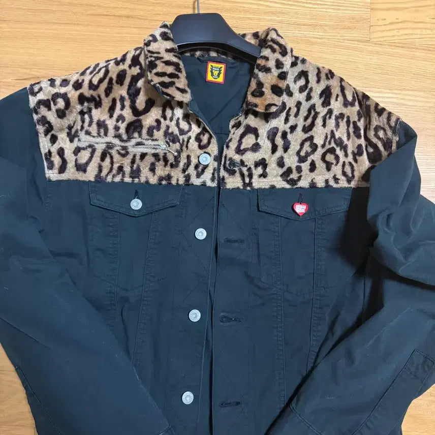 [SOLD OUT] 휴먼메이드 블랙 레오파드 자켓 xxl