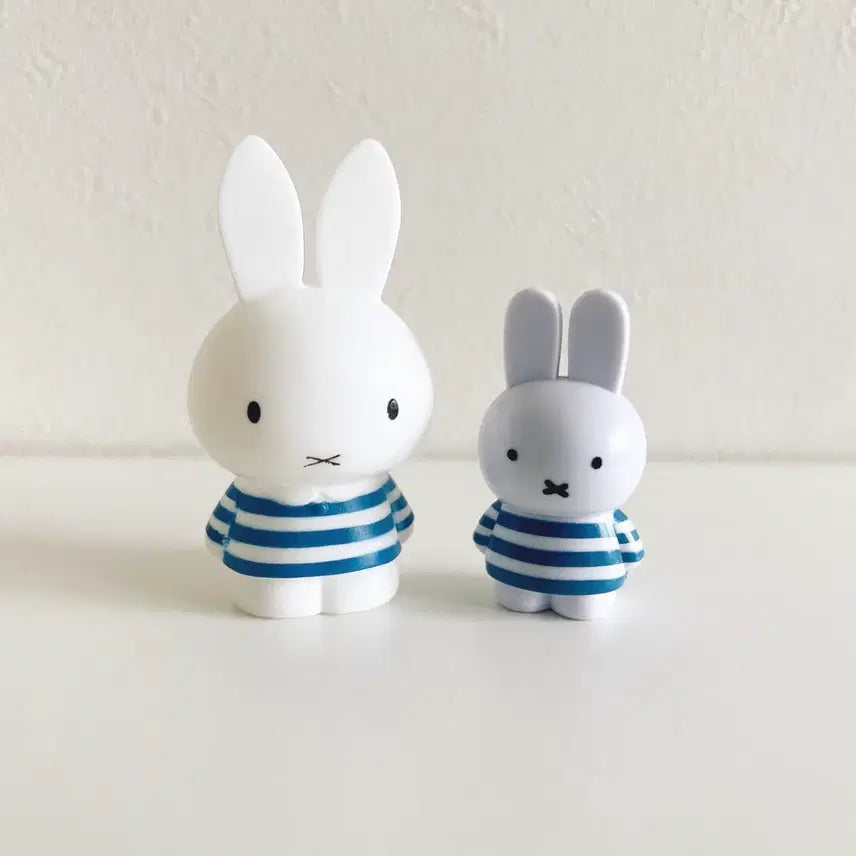 [BUNJANG] Bluemarine Striped Miffy Figure / [+가챠 미피 증정] 블루마린 줄무늬 미피 소프비 손가락인형 피규어
