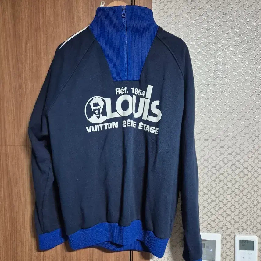 [SOLD OUT] 루이비통 멀티지퍼 맨투맨xl