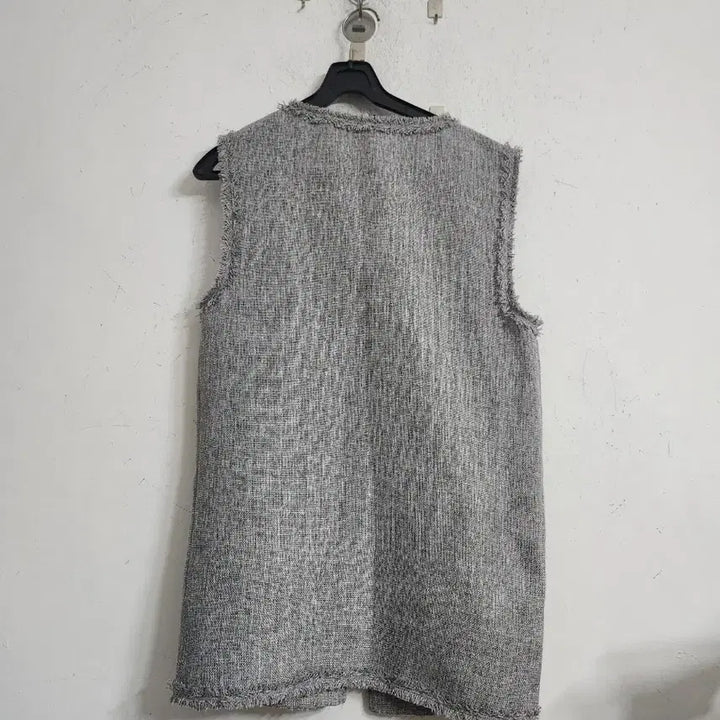 [BUNJANG] Tweed Vest with Pearl Embellishments / 트위드 진주 장식 조끼 베스트
