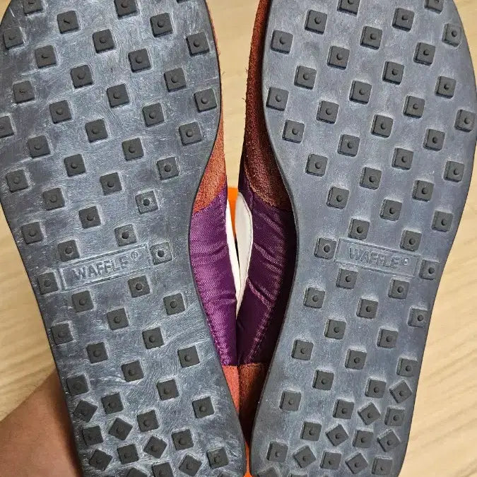 [BUNJANG] Nike Elite Vintage Loganberry Sneakers / 2007 나이키 엘리트 빈티지 로건베리 270사이즈