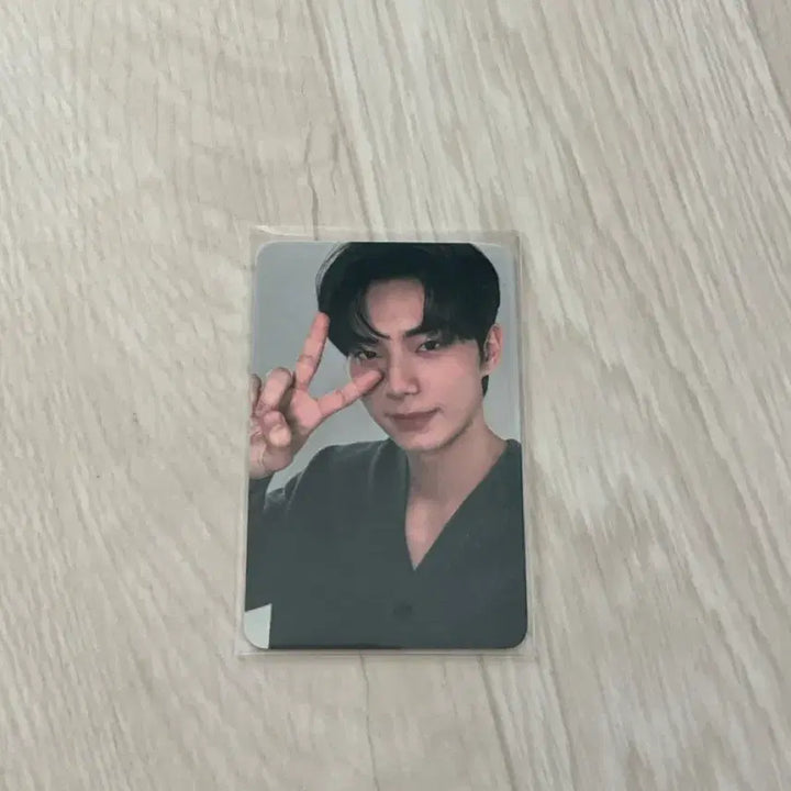 [SOLD OUT] 폭군의 셰프 이채민 md 후드집업 포토카드