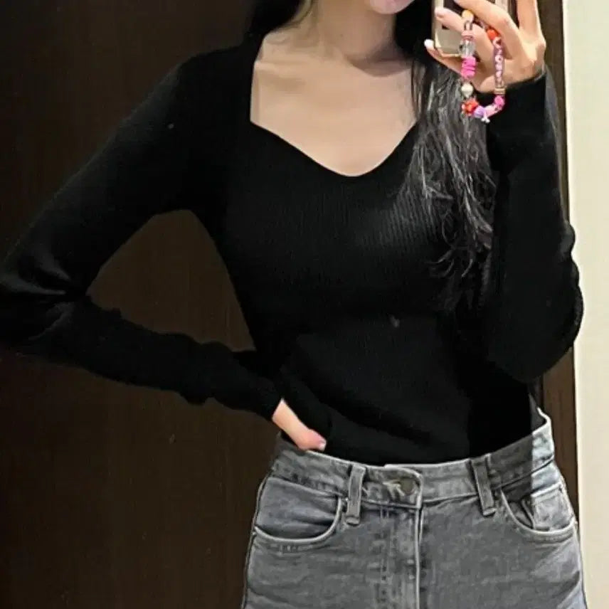 [BUNJANG] Angelo Bianco Heart Neck Knit Top / 안젤로 비안코 하트넥 니트 Grey