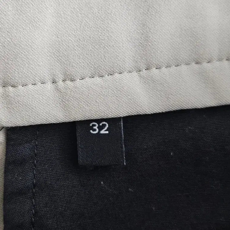 [BUNJANG] Theory Beige Slacks / Theory 띠어리 베이지색 바지