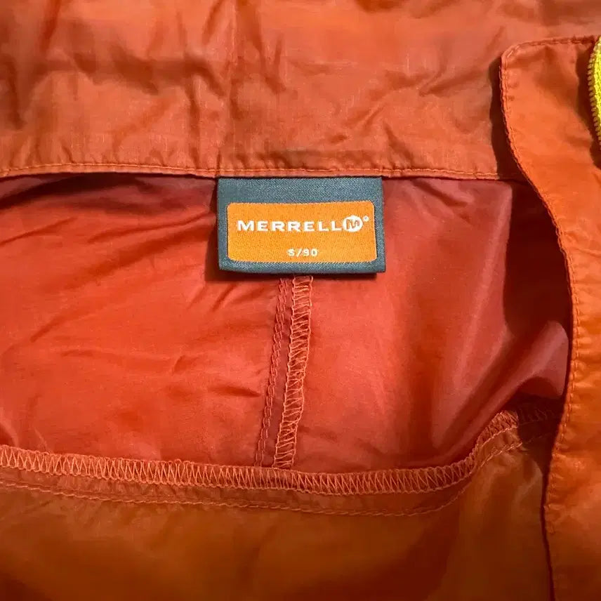[BUNJANG] Merrell Orange Windbreaker Hooded Jacket / 메렐 오렌지색 바람막이 후드 자켓