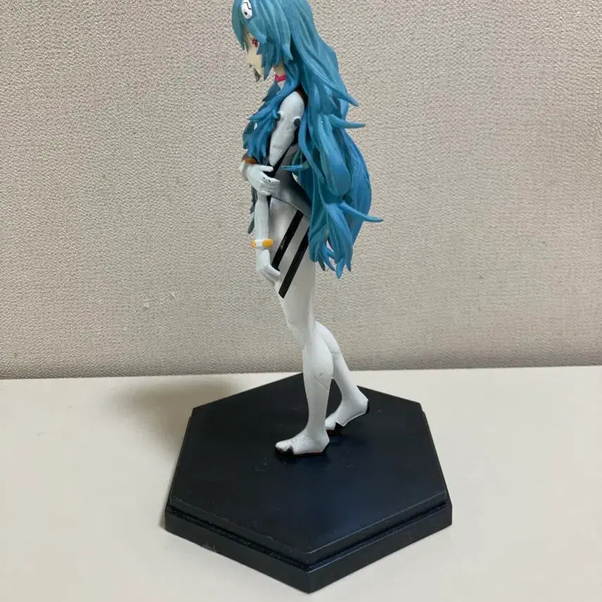 [BUNJANG] Evangelion Ayanami Rei Figure / 에반게리온 아야나미 레이 피규어