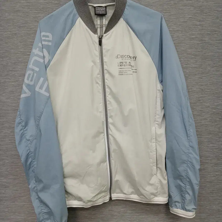 [BUNJANG] Discovery Expedition Windbreaker Jumper Size 100 / 4511 디스커버리 바람막이 점퍼 100
