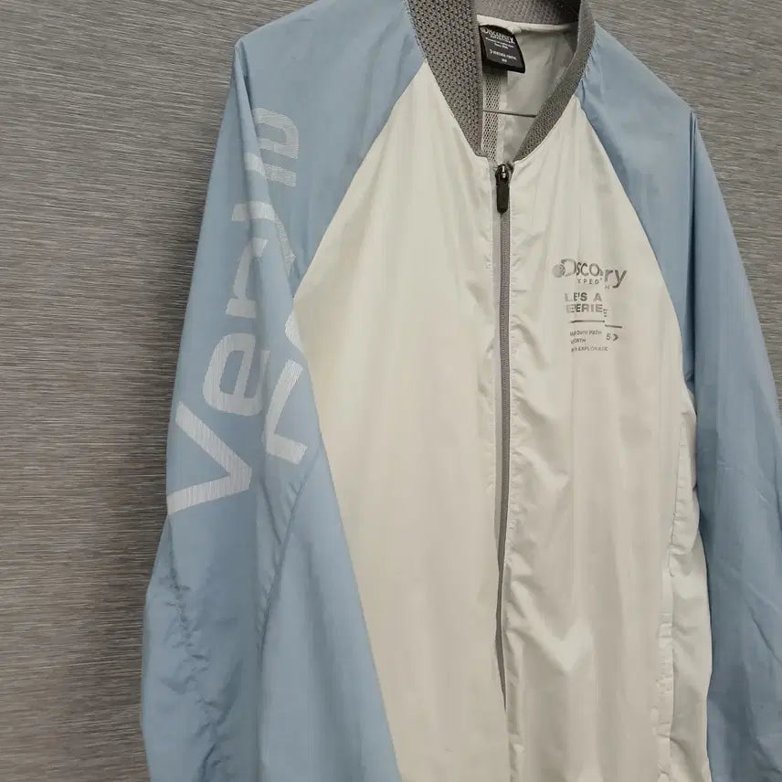 [BUNJANG] Discovery Expedition Windbreaker Jumper Size 100 / 4511 디스커버리 바람막이 점퍼 100