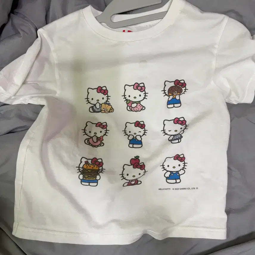 [BUNJANG] Uniqlo Kids Kitty T-shirt / 유니클로 키즈 키티 티셔츠 판매 및 교환