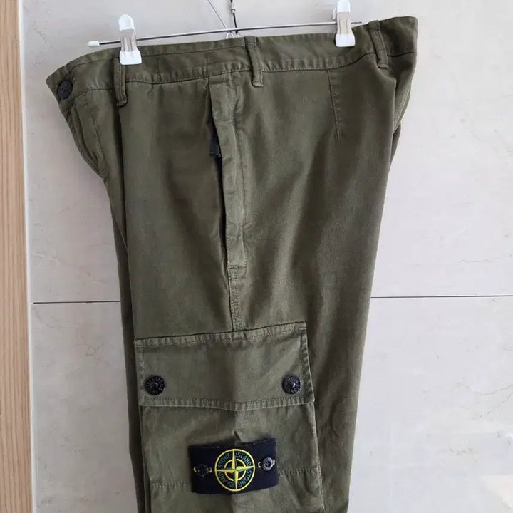 [SOLD OUT] 스톤아일랜드 카고바지